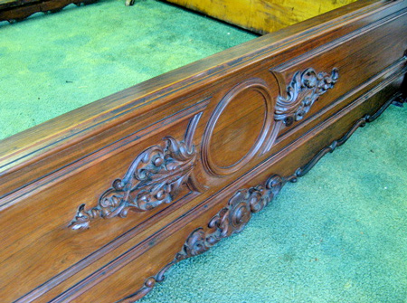 No Reserve - Signed Alexander Roux Bed