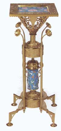 bradley-hubbard-art-brass-stand