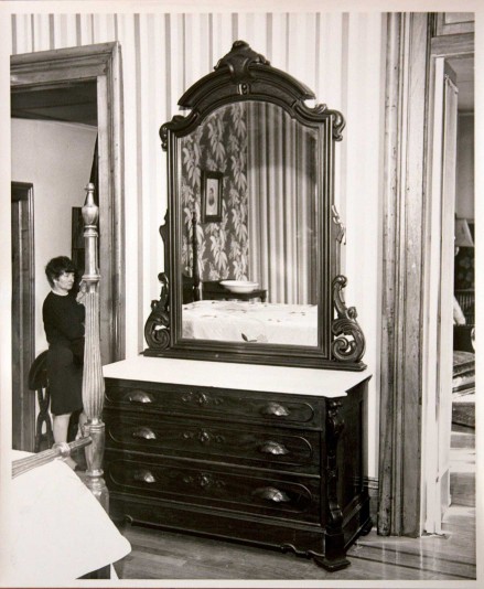 Rare Elijah Galusha Bedroom Furniture Photos