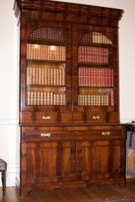 Elijah Galusha Furniture Reference