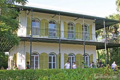 Hemingway Home Antique Furnishings