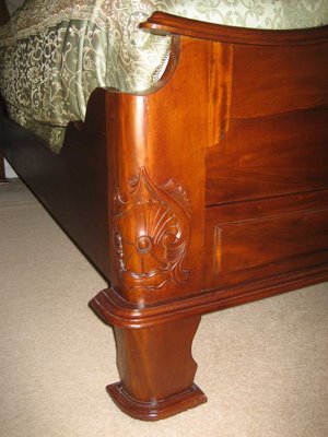 Determining When Antique Furniture Isn't Old