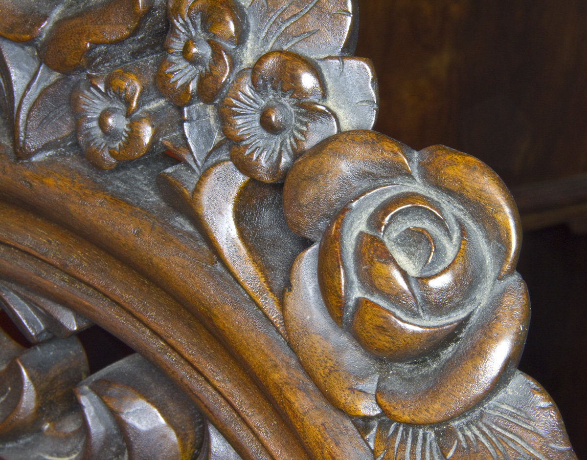 Macro Antiques: John Henry Belter Rosalie